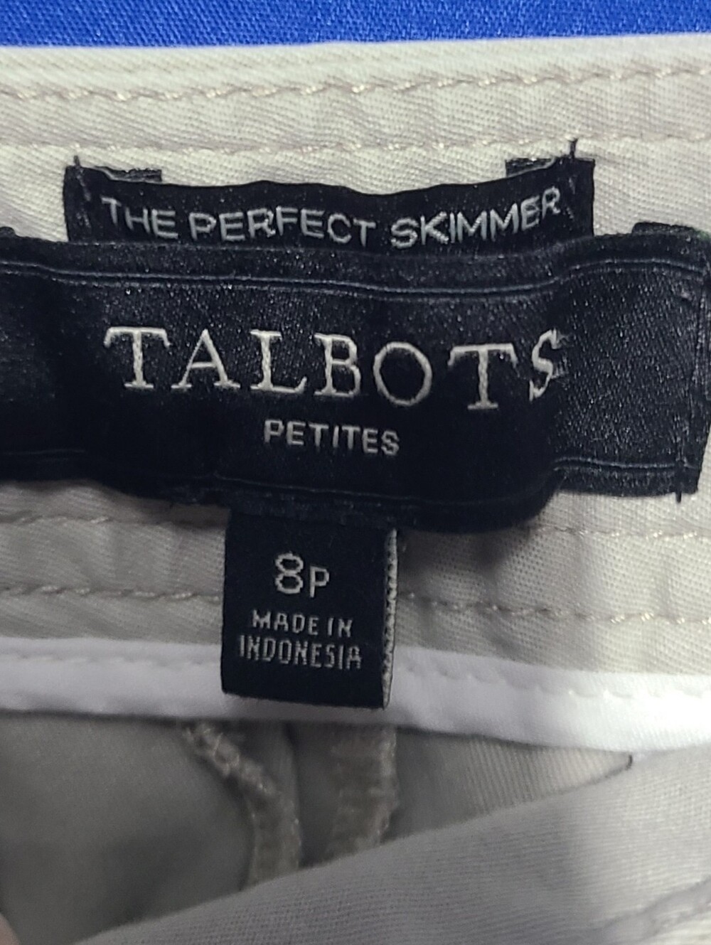Talbot's The Perfect Skimmer Cropped Stretch Pants in Beige Size 8 Petite - Picture 2 of 5